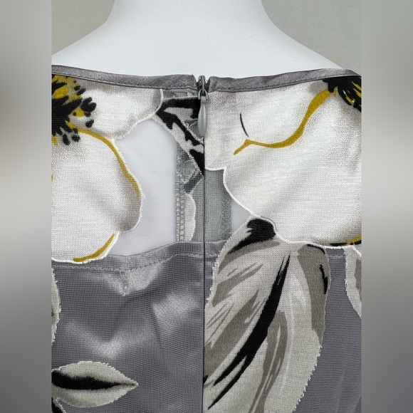 Tendency Women's Long Formal Gray Floral Dress Size Medium - Picture 13 of 16